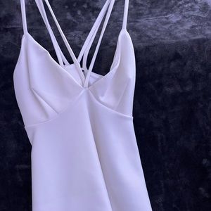 White/cream going out tank